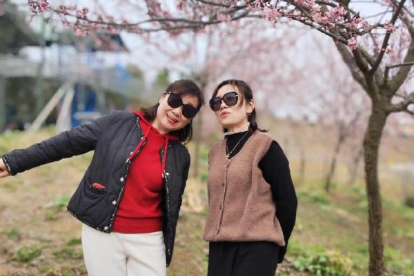 春暖花开三月节日：让我们一起迎接这个季节的庆典