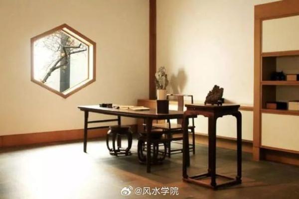 下载家居风水师，让你的家居风水焕然一新