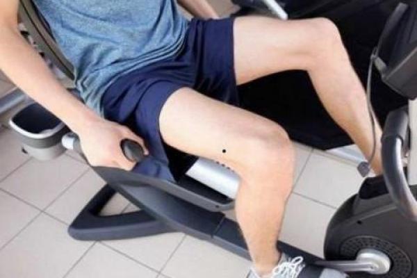 大腿痣的位置与形状如何影响你的生活运程