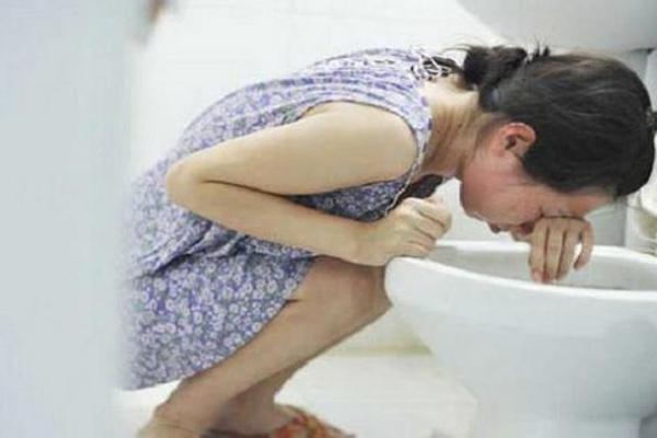 梦到老婆怀孕是好是坏？揭示梦境中潜藏的象征意义