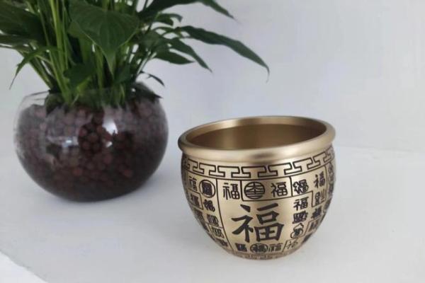 黄铜招财米缸风水布局与摆放技巧