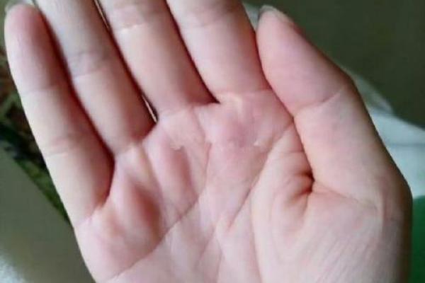 阴德纹手相的深层含义与命运走向
