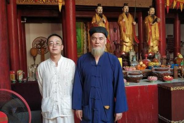 风水大师亲授：布局家居风水，提升生活品质！