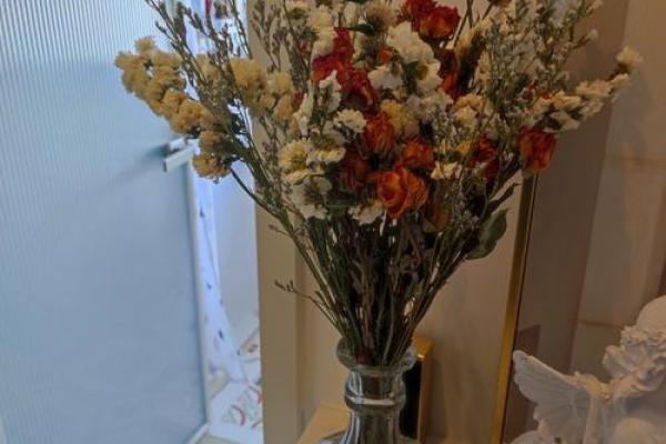 绿意盎然！揭秘干花风水布置，打造正能量工作空间