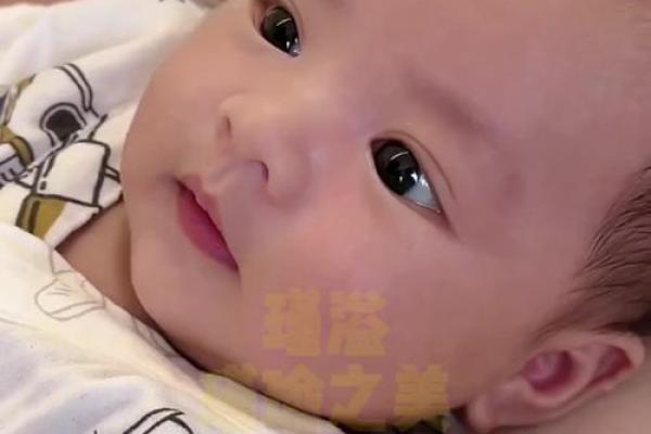 天生福相！小男孩脸上的痣竟然是好运的象征！