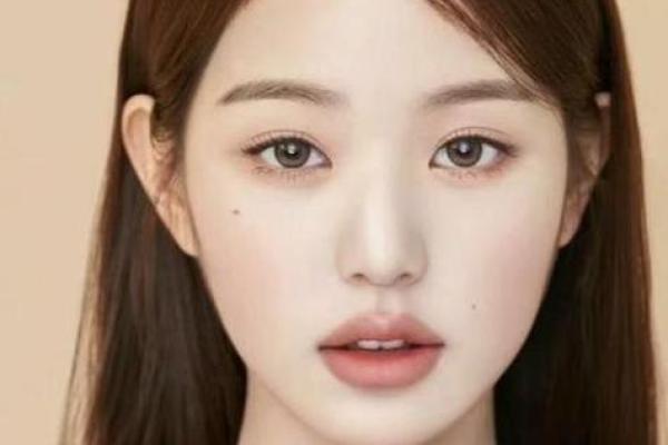 锐气女人面相：锐利眼神，刚毅轮廓，解码独立女性的神秘面相