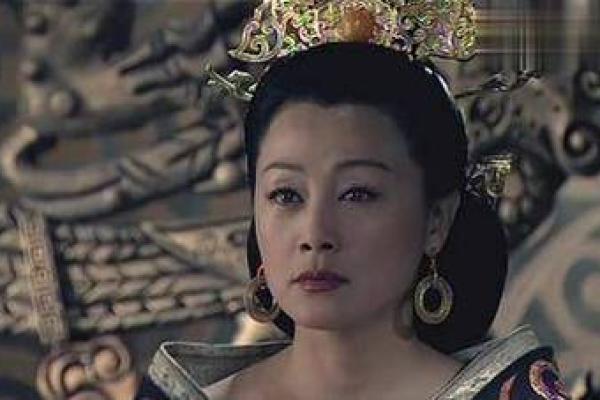 郭家臣：家国情怀，臣子忠诚，姓名运势中的黄金搭档