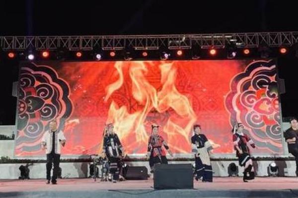 梦回古道，欢歌笑语共度民族佳节
