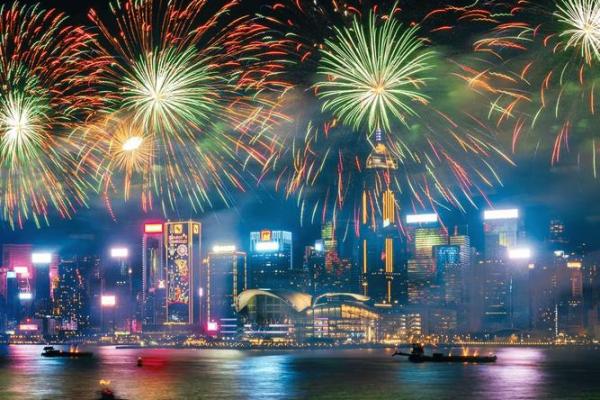 香港春节庆典：喜庆氛围与民俗风情