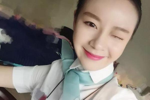 滴滴空姐面相揭秘：美丽背后的面相密码