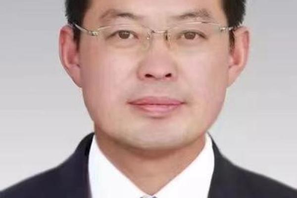 杨军：军旅英姿，扬帆起航，好运连连！