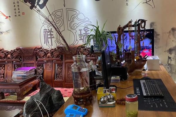 职场风水宝典：布局你的办公室，提升运势与业绩