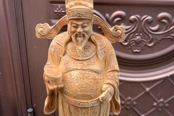 镇宅旺财神器，木头风水秘籍大揭秘！