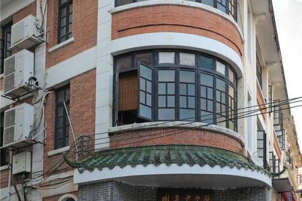 李罗：探寻名字背后的文化底蕴