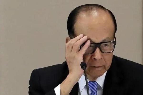李嘉成面相揭秘：富贵气息浓厚的商业奇才面相特点