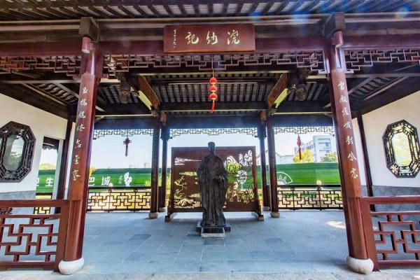 探秘陈虹颖如何用艺术传递中国传统文化的魅力