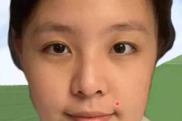 女面相腮饱满，运势旺旺福泽深