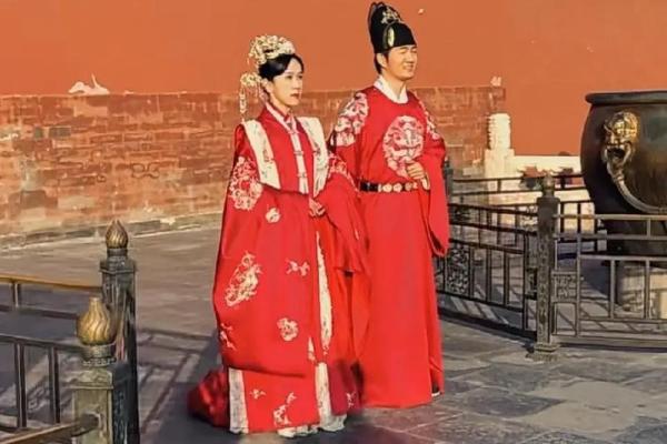 痣相女下半身之美，让你领略异域风情！