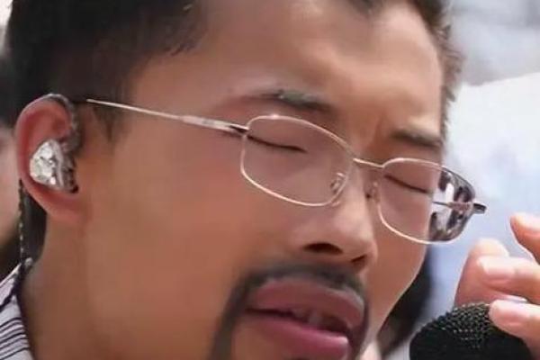 淡眉藏锋，男性面相之智慧内敛