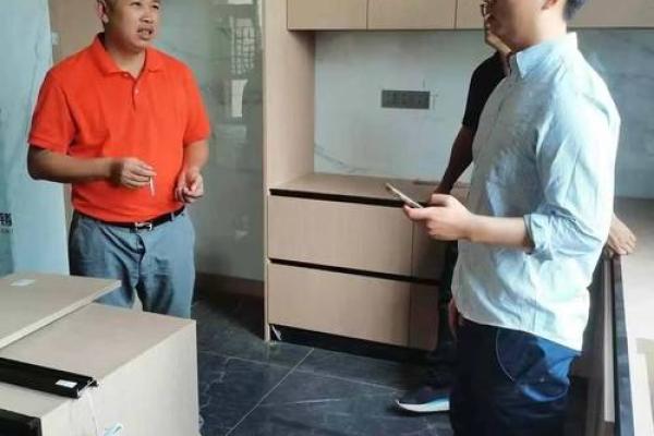 镜子摆设风水秘籍：办公室里的隐形吸财宝