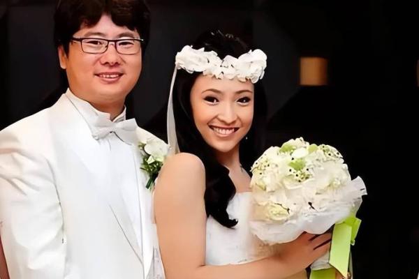 翁美玲面相揭秘：堕胎面相背后的神秘预兆